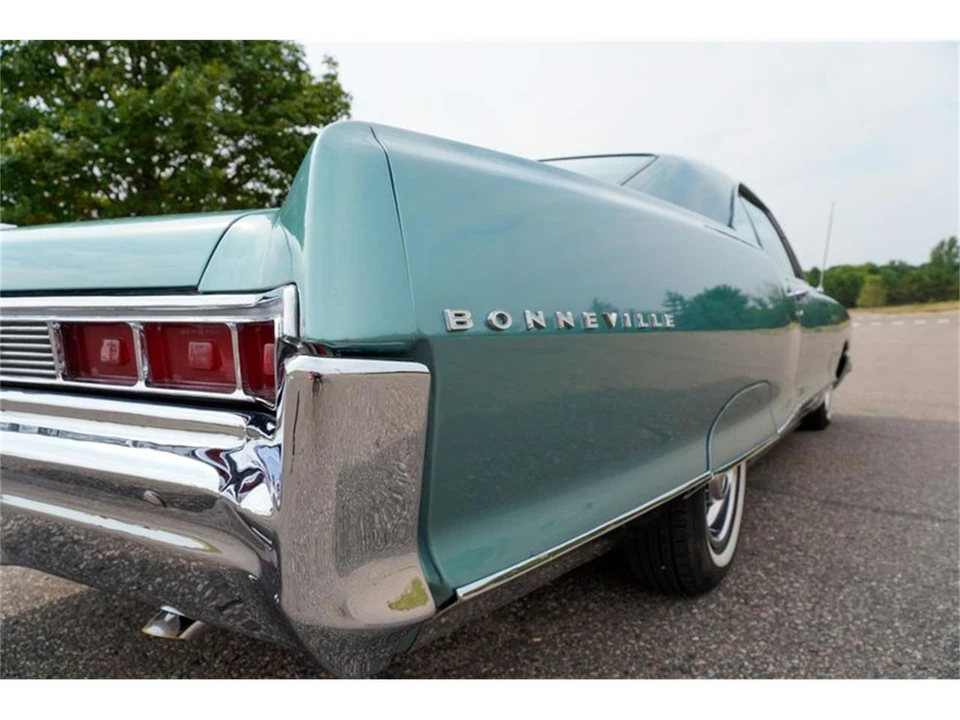 1965 Pontiac Bonneville 3rd Gen - Image 30 of 31