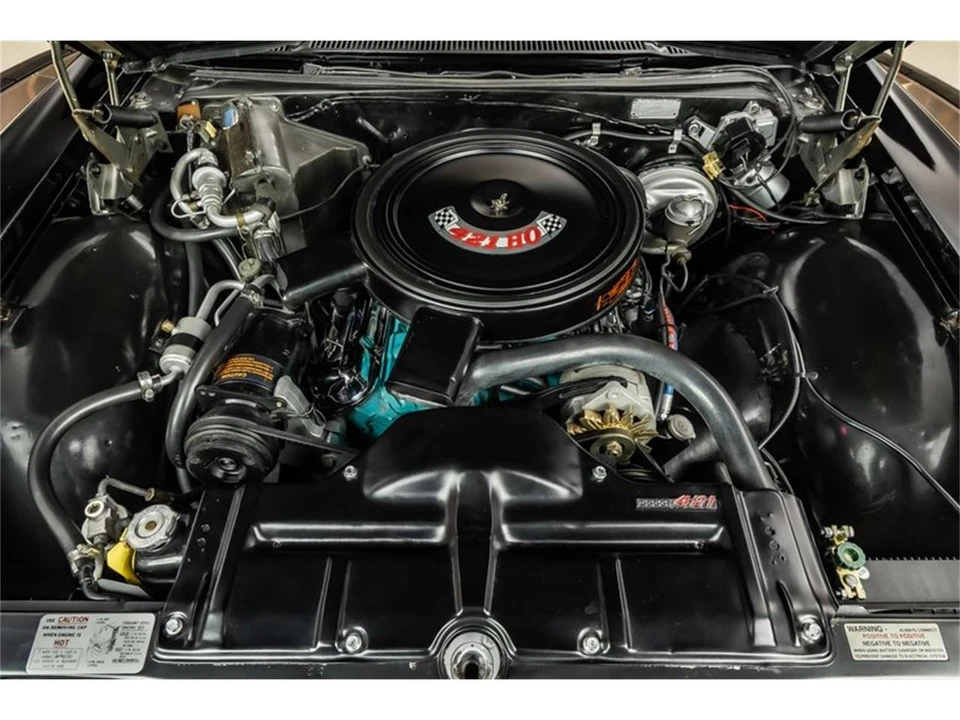 1965 Pontiac Bonneville 3rd Gen - Image 4 of 31