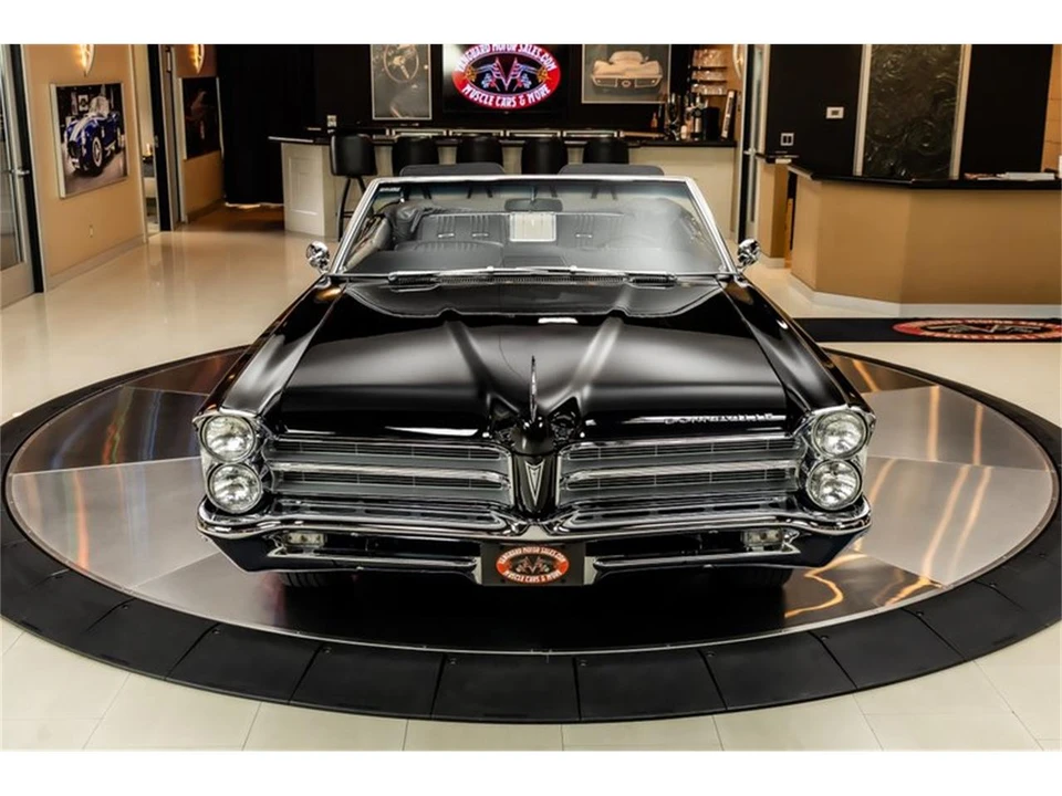 1965 Pontiac Bonneville 3rd Gen - Image 10 of 31