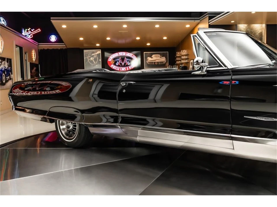 1965 Pontiac Bonneville 3rd Gen - Image 24 of 31
