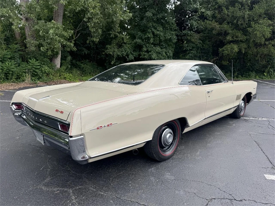 1965 Pontiac Catalina 4th Gen - Image 6 of 31