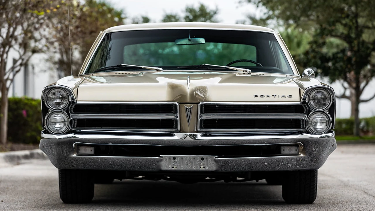 1965 Pontiac Catalina 4th Gen - Image 10 of 25
