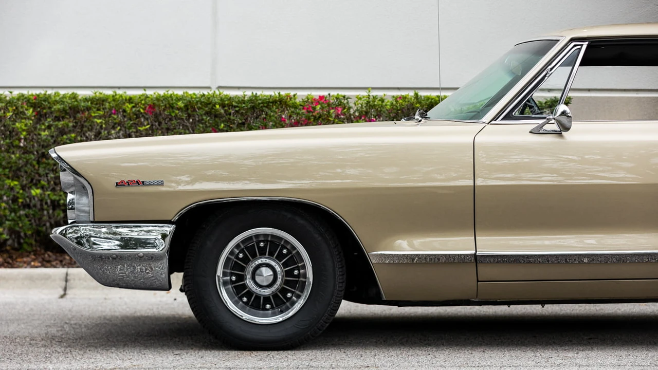 1965 Pontiac Catalina 4th Gen - Image 13 of 25