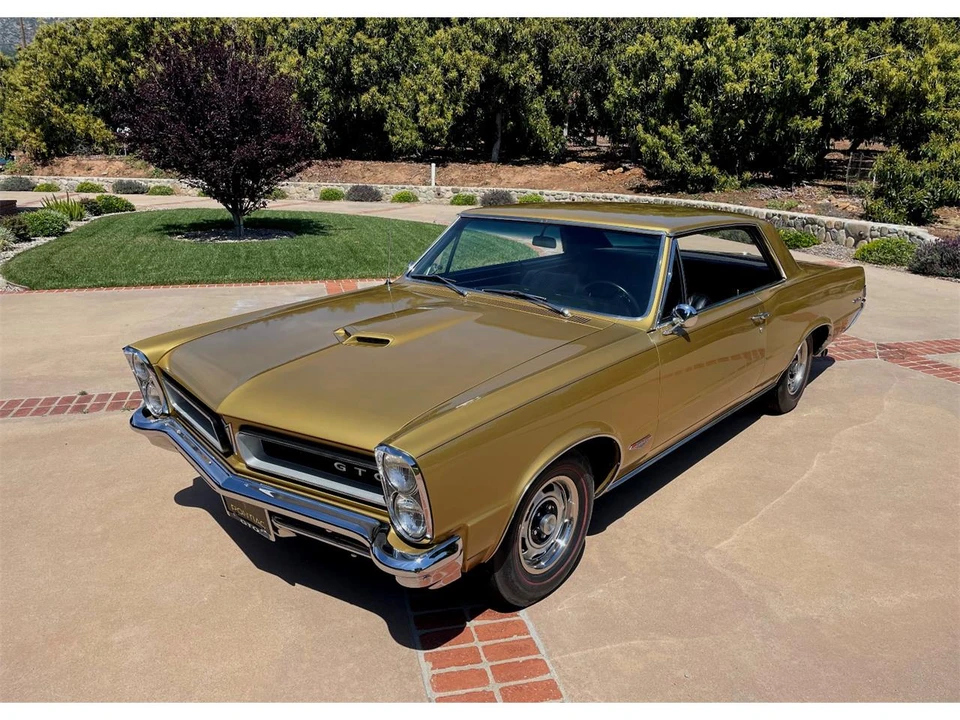 1965 Pontiac GTO 1st Gen - Image 10 of 17