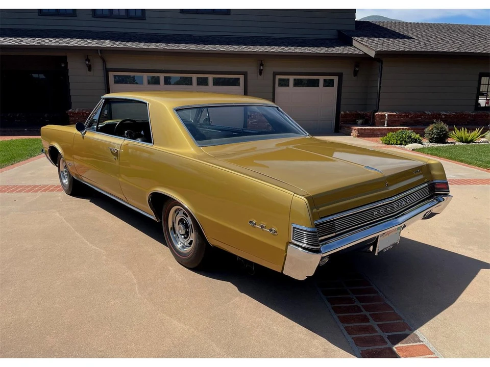 1965 Pontiac GTO 1st Gen - Image 12 of 17