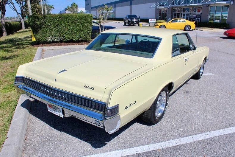1965 Pontiac GTO 1st Gen - Image 16 of 31