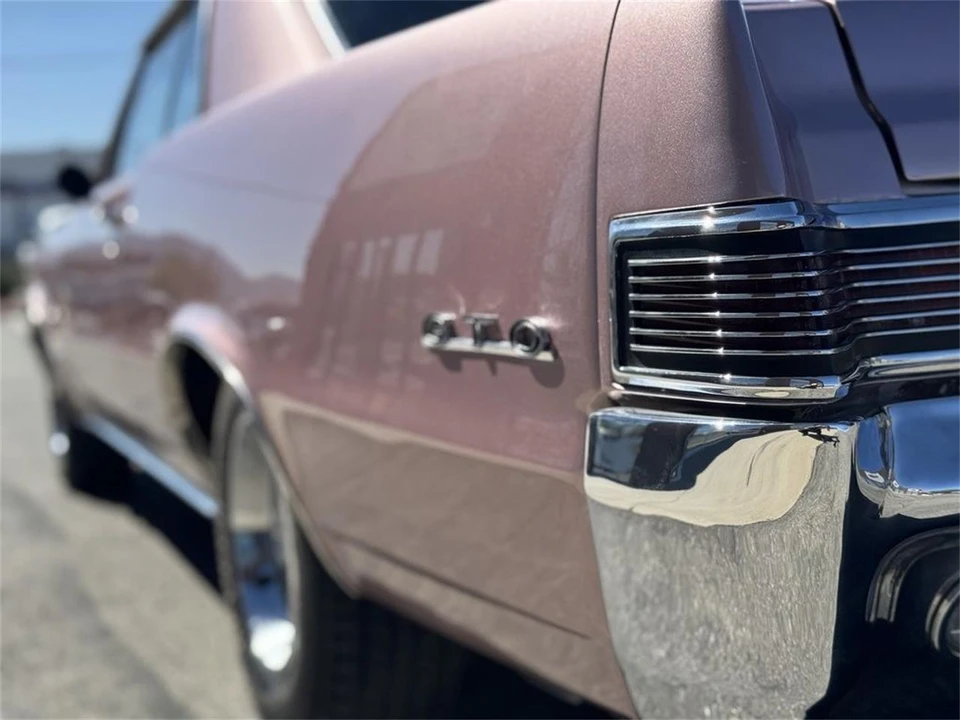 1965 Pontiac GTO 1st Gen - Image 18 of 31