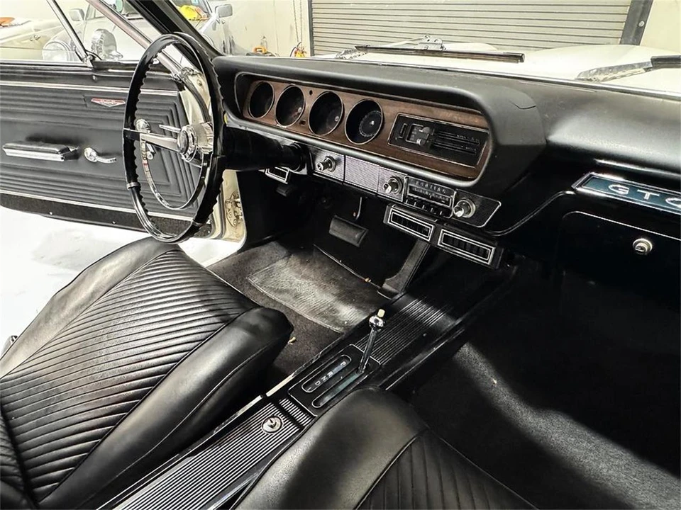 1965 Pontiac GTO 1st Gen - Image 18 of 31