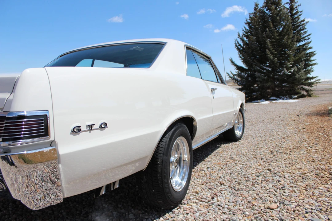 1965 Pontiac GTO 1st Gen - Image 13 of 31