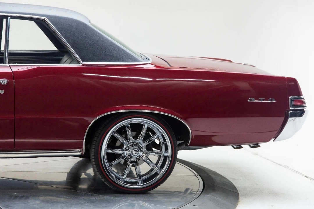 1965 Pontiac GTO 1st Gen - Image 20 of 21