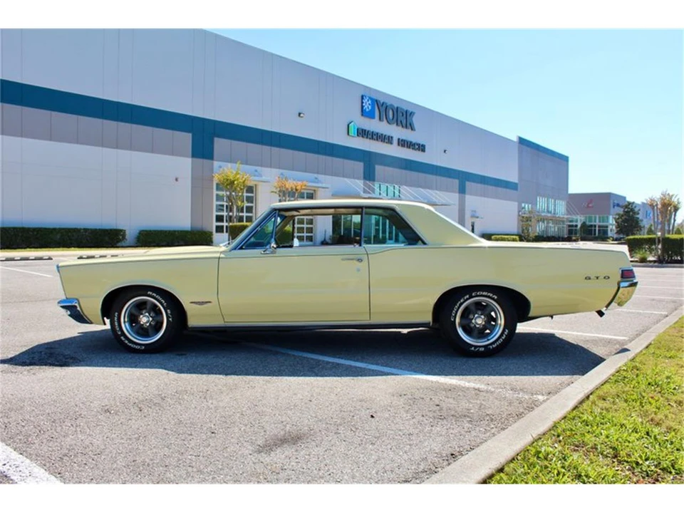 1965 Pontiac GTO 1st Gen - Image 10 of 31
