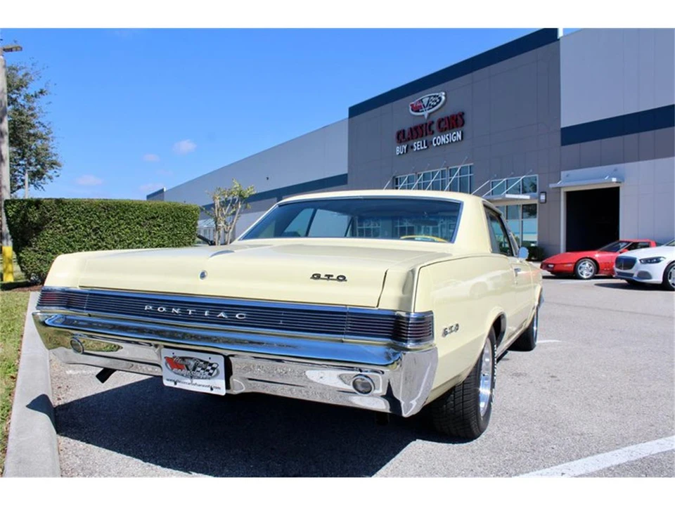 1965 Pontiac GTO 1st Gen - Image 14 of 31