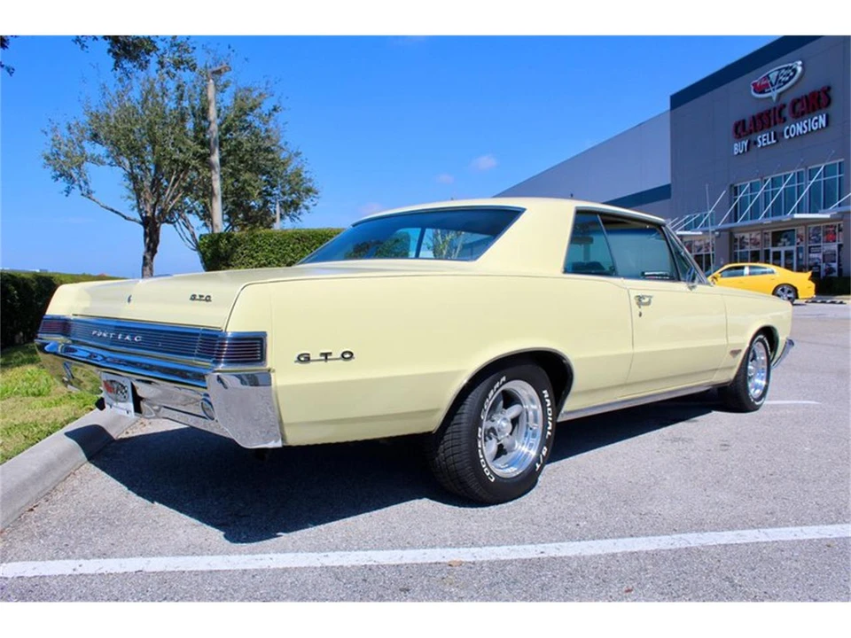 1965 Pontiac GTO 1st Gen - Image 15 of 31