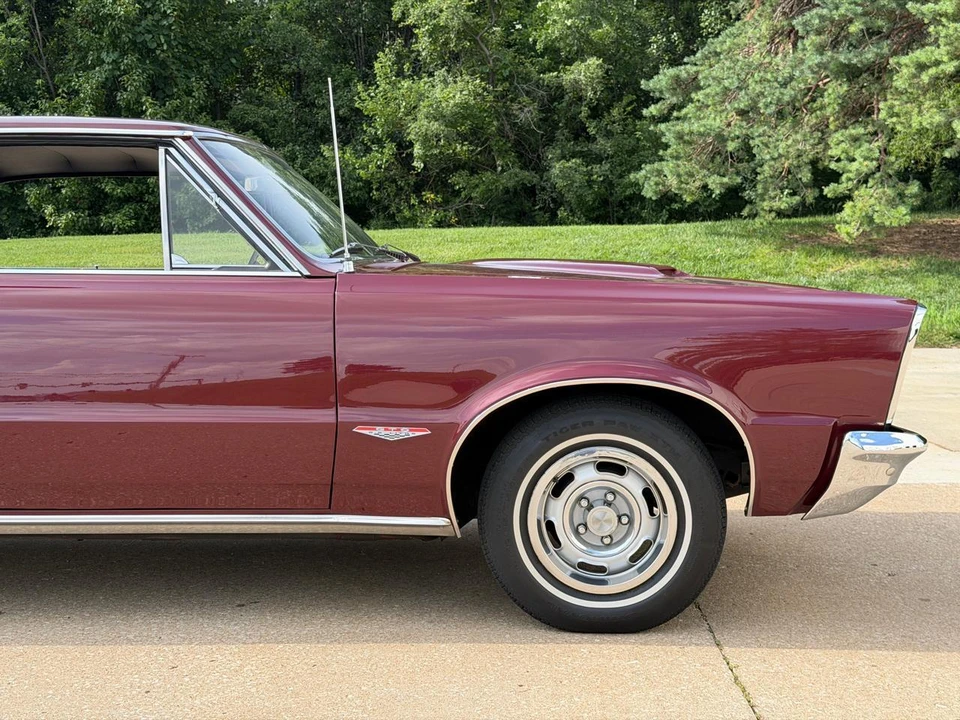 1965 Pontiac GTO 1st Gen - Image 20 of 31
