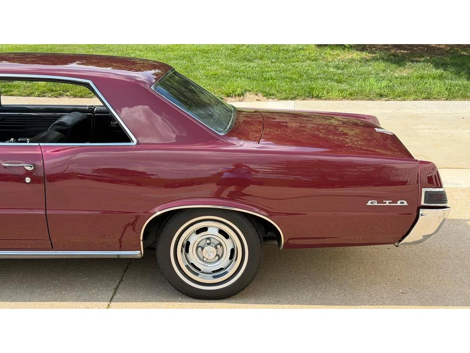 1965 Pontiac GTO 1st Gen - Image 12 of 31