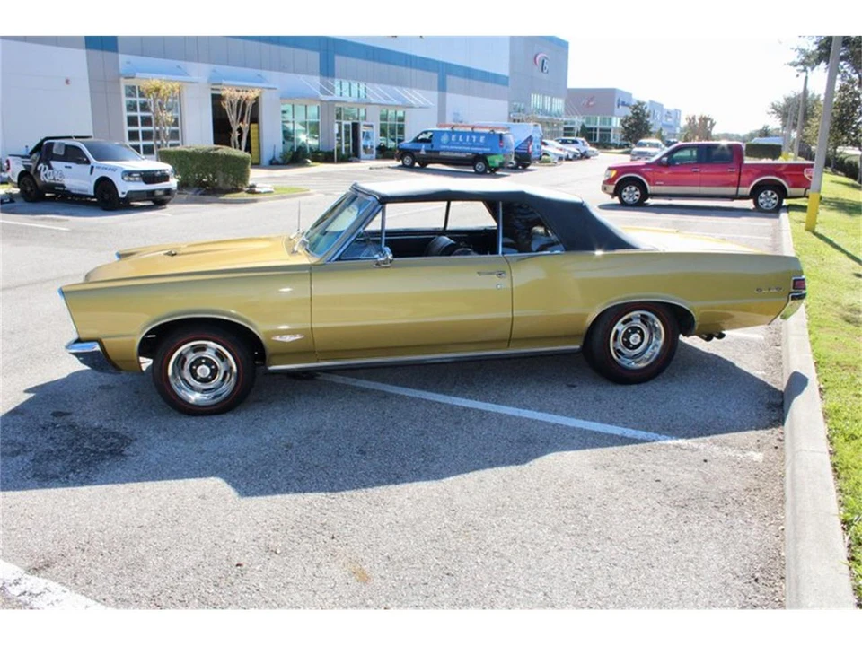 1965 Pontiac GTO 1st Gen - Image 27 of 31