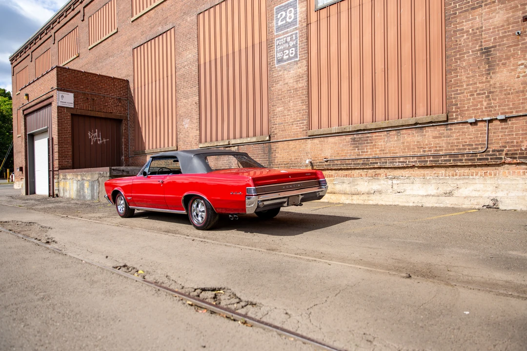 1965 Pontiac GTO 1st Gen - Image 22 of 31