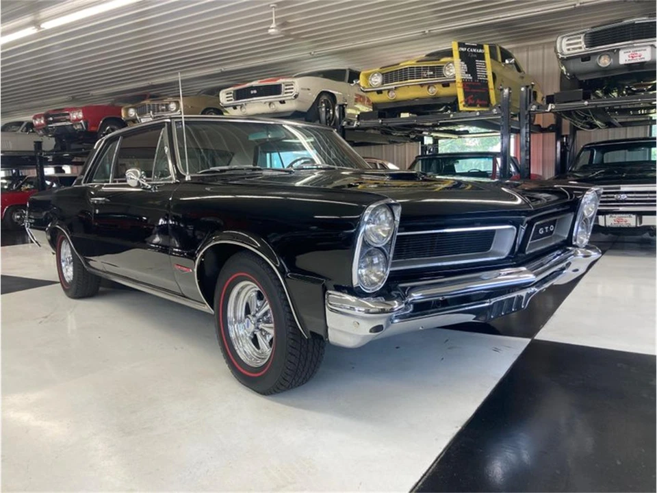 1965 Pontiac GTO 1st Gen - Image 25 of 31