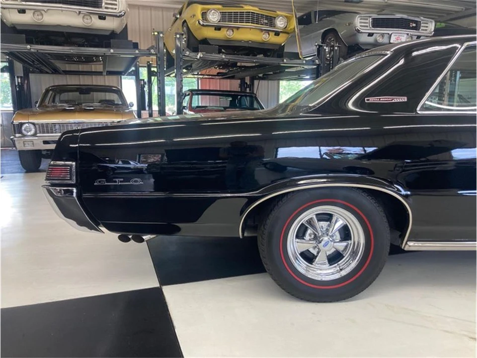 1965 Pontiac GTO 1st Gen - Image 12 of 31
