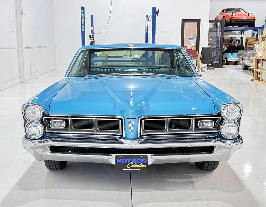 1965 Pontiac Grand Prix 1st Gen - Image 7 of 24