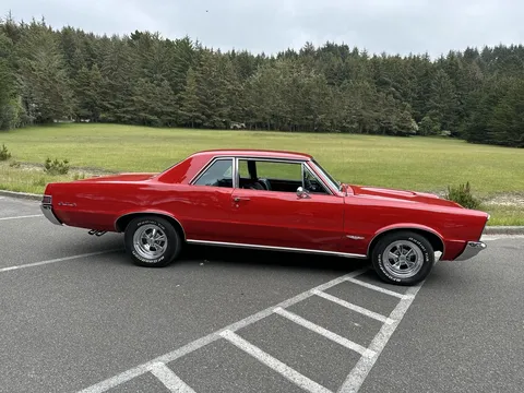 1965 Pontiac Le Mans GTO Clone