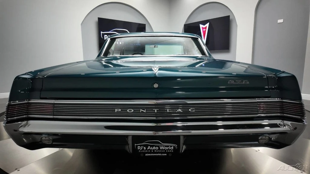 1965 Pontiac GTO 1st Gen - Image 23 of 24