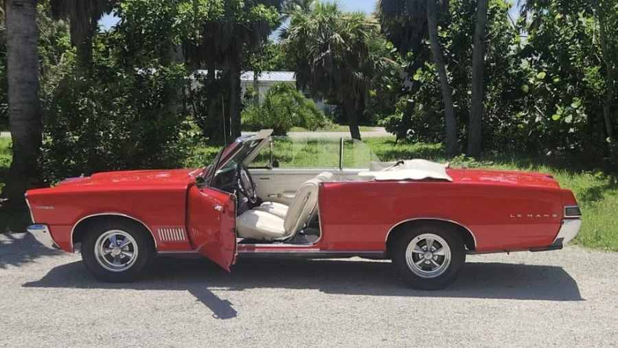 1965 Pontiac LeMans 2nd Gen - Image 2 of 8