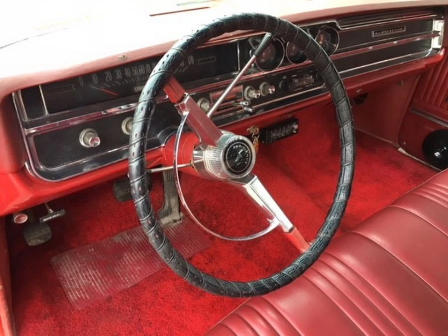 1965 Pontiac Parisienne - Image 3 of 10