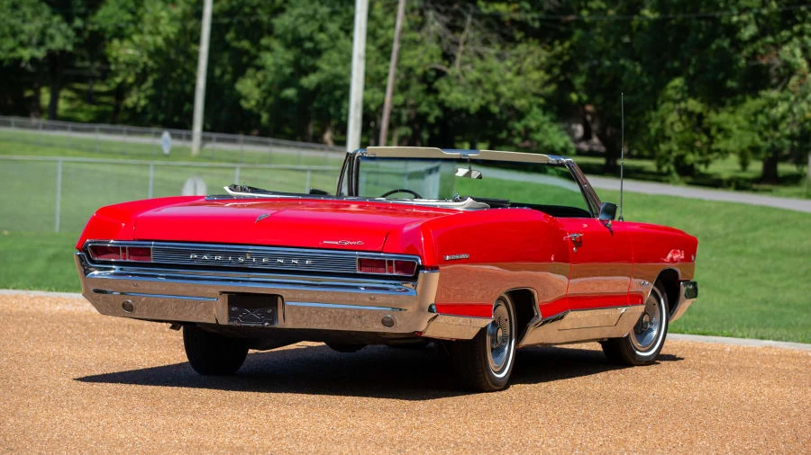1965 Pontiac Parisienne - Image 13 of 20