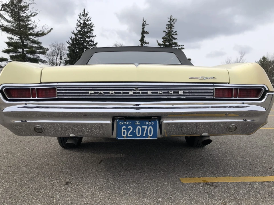 1965 Pontiac Parisienne - Image 13 of 31