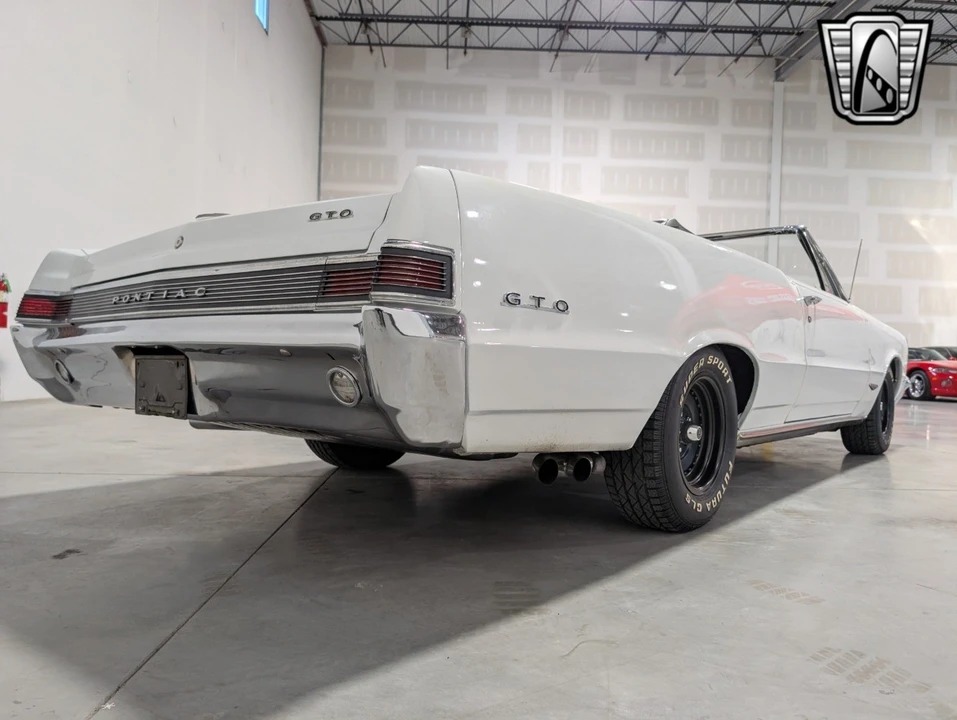 1965 Pontiac Tempest - Image 8 of 12