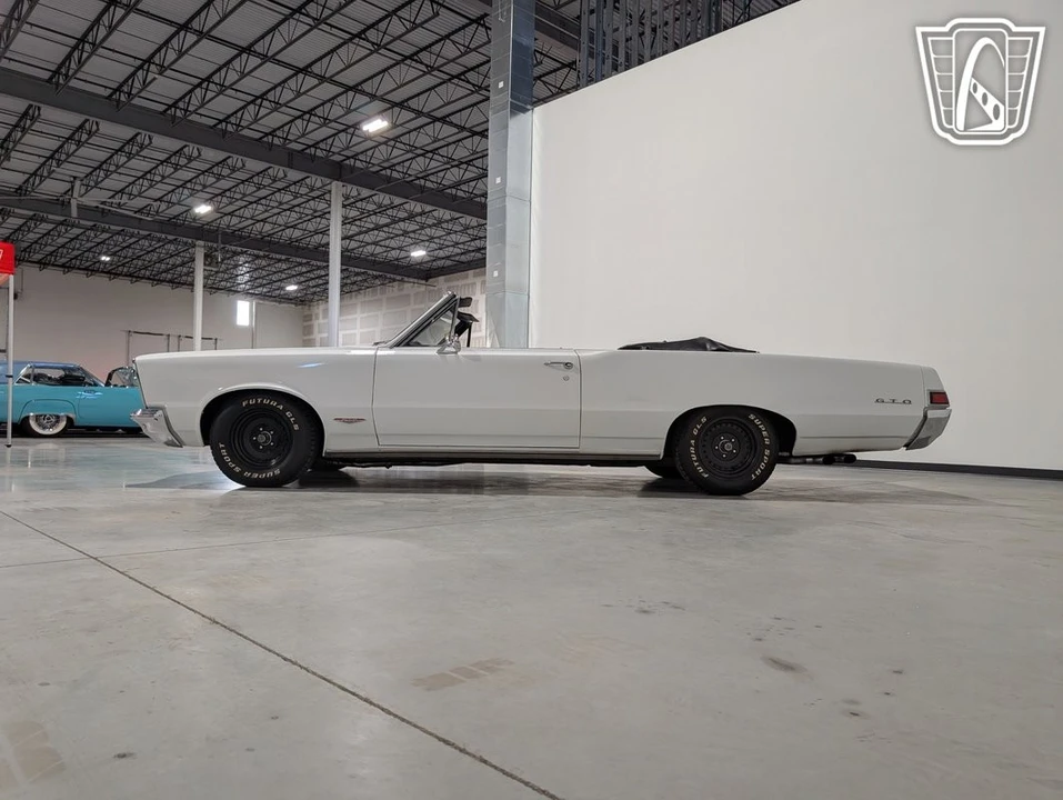 1965 Pontiac Tempest - Image 6 of 12