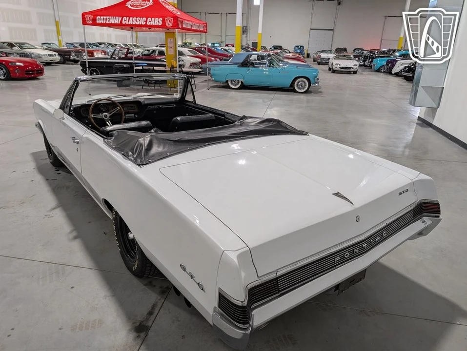 1965 Pontiac Tempest - Image 7 of 12