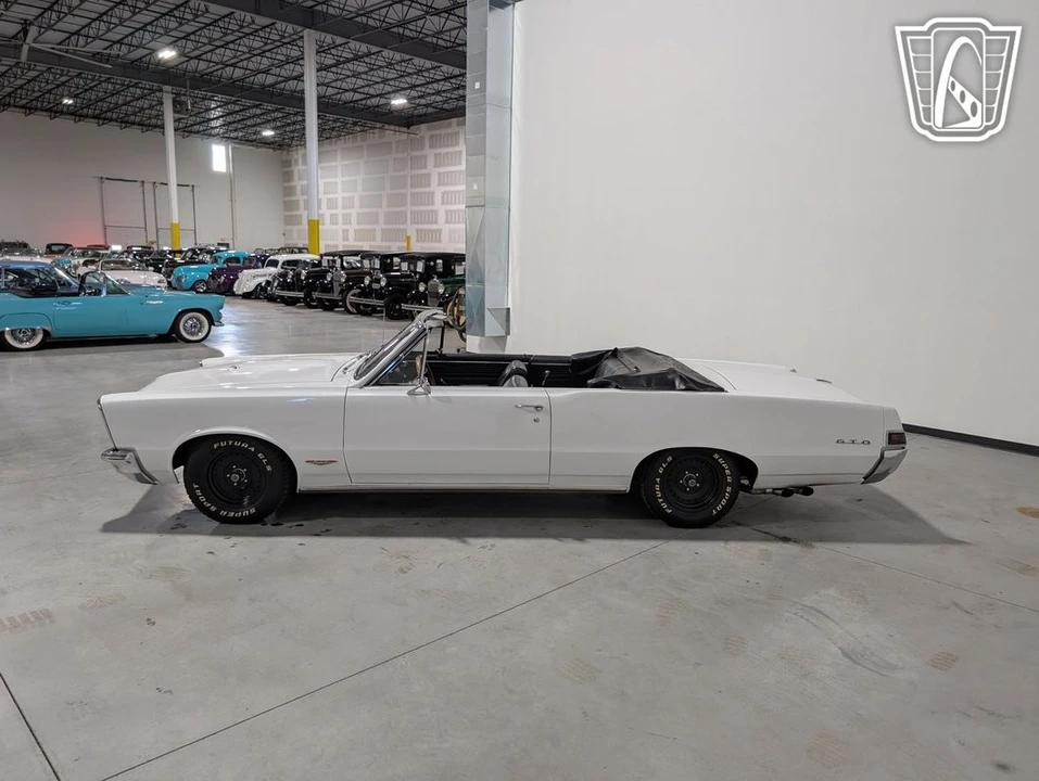 1965 Pontiac Tempest - Image 4 of 12