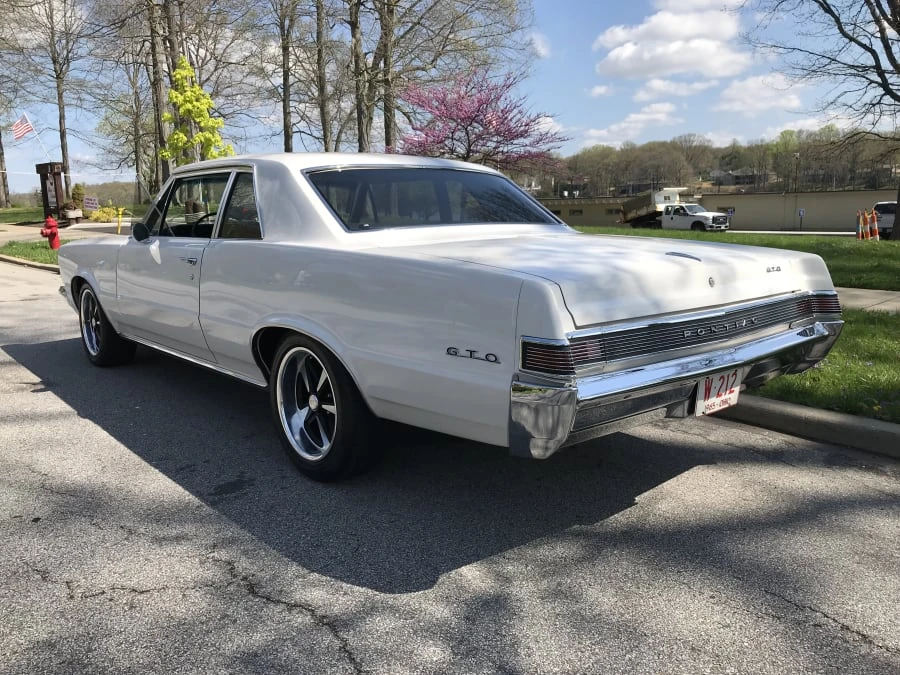 1965 Pontiac Tempest - Image 2 of 12