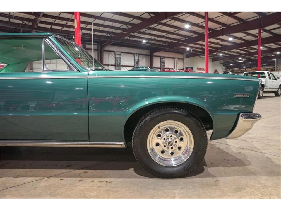 1965 Pontiac Tempest - Image 11 of 31