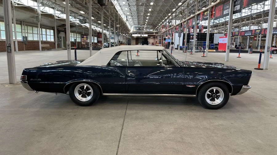 1965 Pontiac Tempest - Image 7 of 14