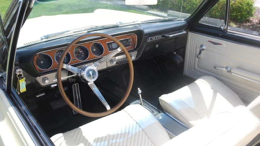 1965 Pontiac Tempest - Image 3 of 8
