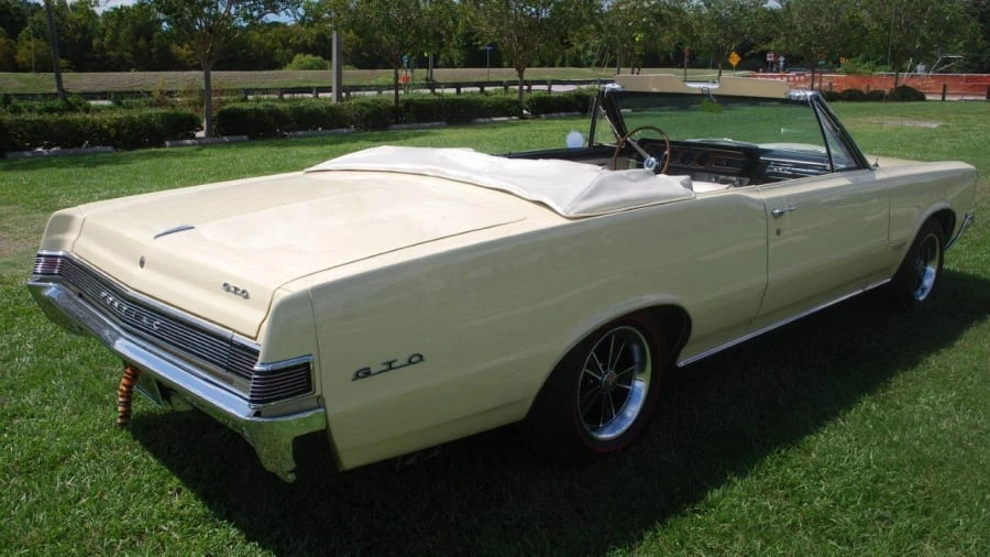 1965 Pontiac Tempest - Image 7 of 8
