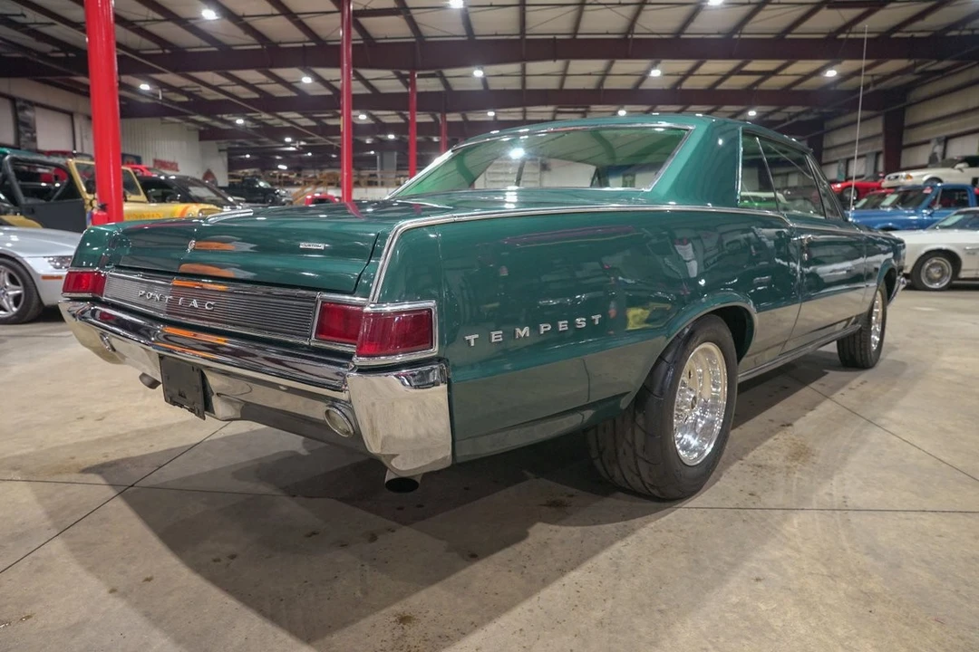 1965 Pontiac Tempest - Image 8 of 31
