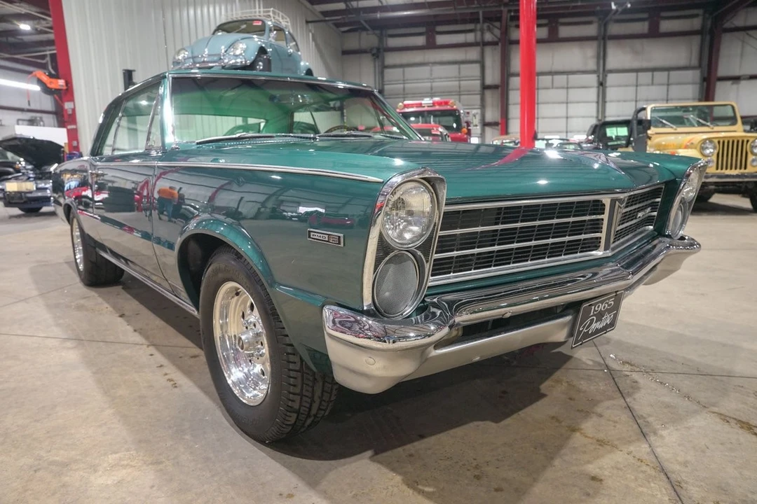 1965 Pontiac Tempest - Image 12 of 21