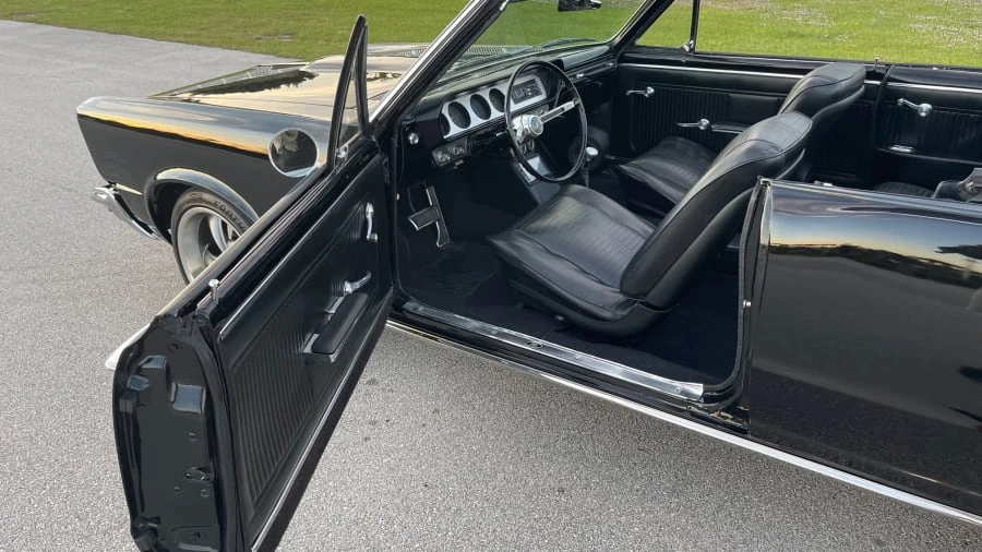 1965 Pontiac Tempest - Image 4 of 14