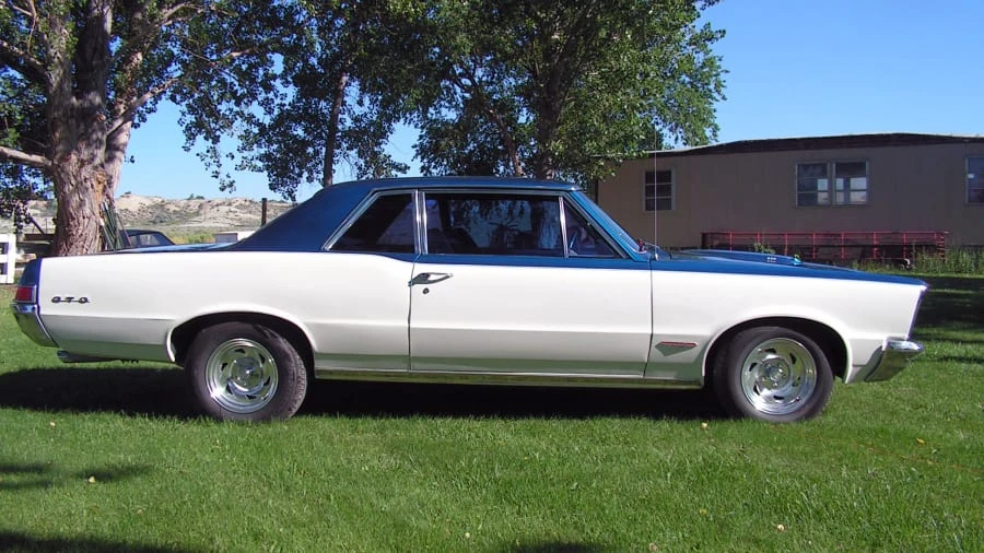 1965 Pontiac Tempest - Image 2 of 10