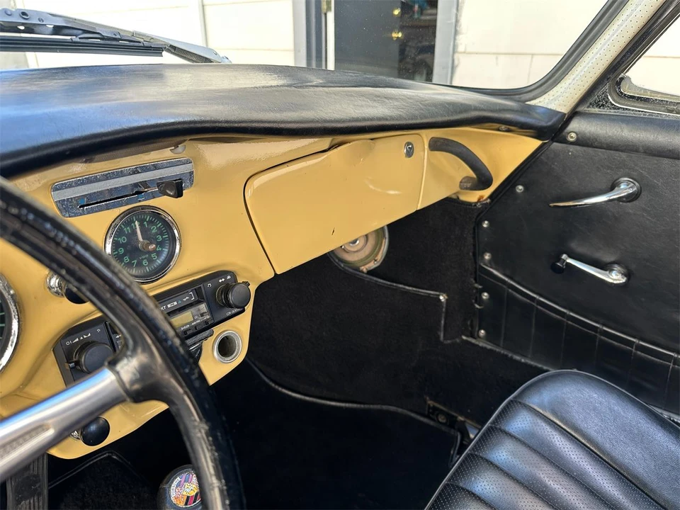 1965 Porsche 356 C - Image 18 of 31
