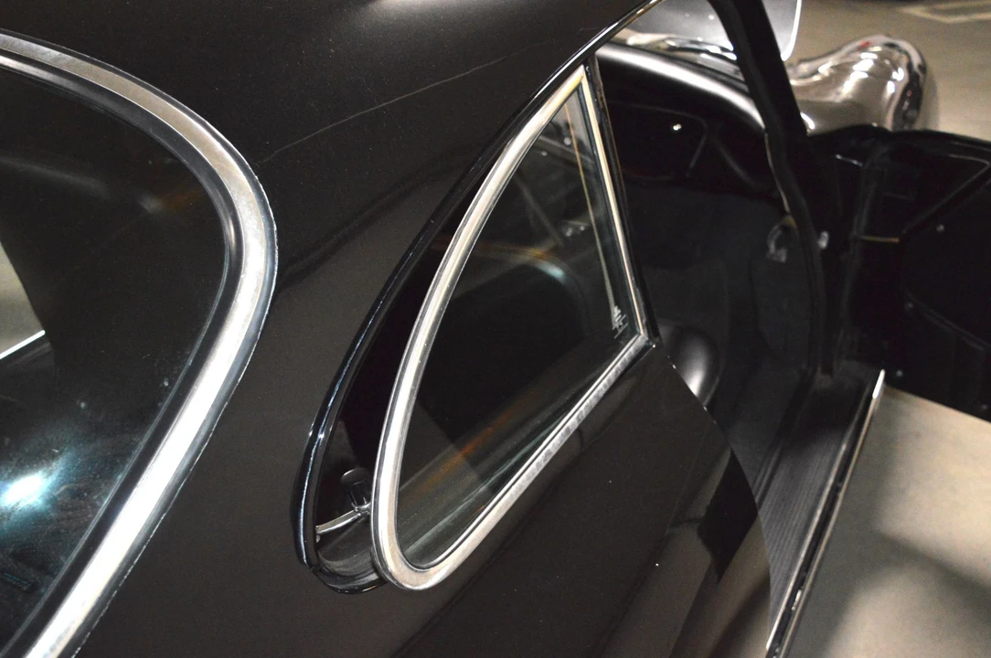 1965 Porsche 356 C - Image 15 of 21