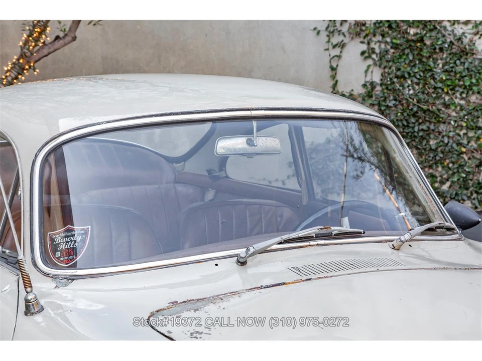 1965 Porsche 356 C - Image 8 of 31