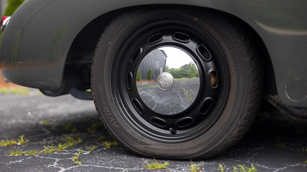 1965 Porsche 356 C - Image 20 of 31