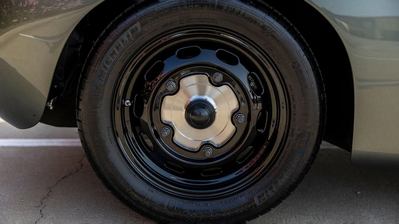 1965 Porsche 356 C - Image 25 of 31