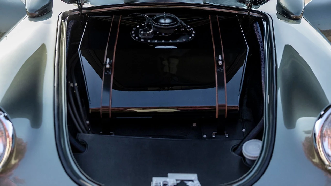 1965 Porsche 356 C - Image 11 of 31