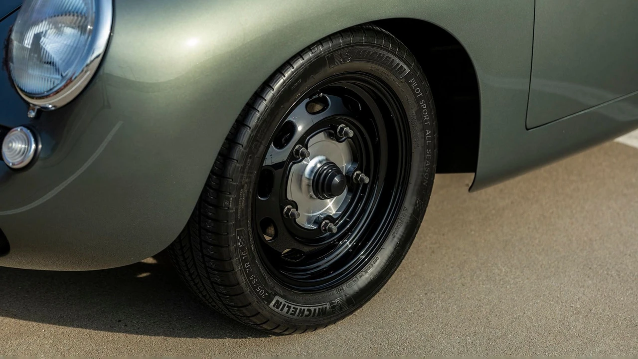 1965 Porsche 356 C - Image 30 of 31